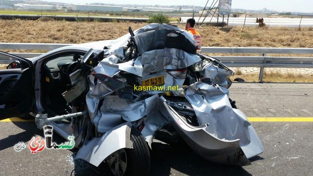 مفرق كفرقاسم : حادث طرق مروع  بين عدة مركبات واصابة  سيدة باصابات خطرة 
